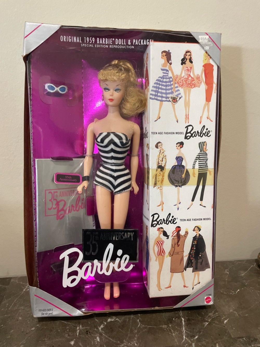 1993 Mattel 35th Anniversary Blonde Barbie Doll Blonde NRFB